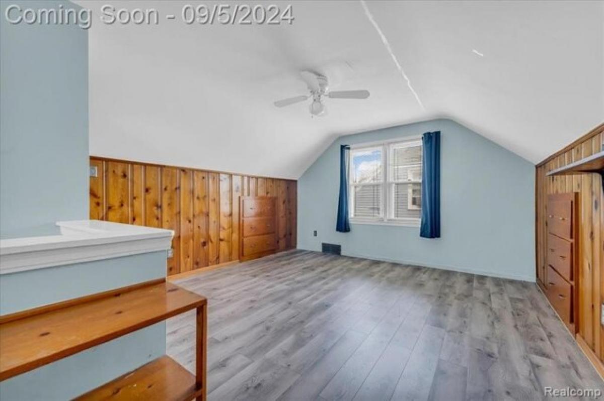 Picture of Home For Sale in Dearborn, Michigan, United States