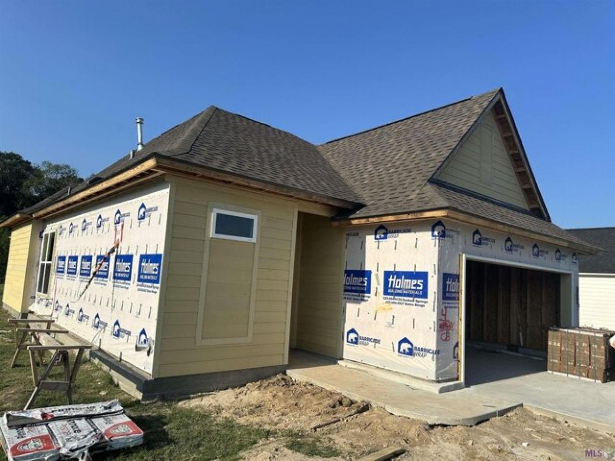 Picture of Home For Sale in Denham Springs, Louisiana, United States