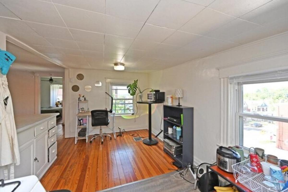 Picture of Home For Sale in Cincinnati, Ohio, United States