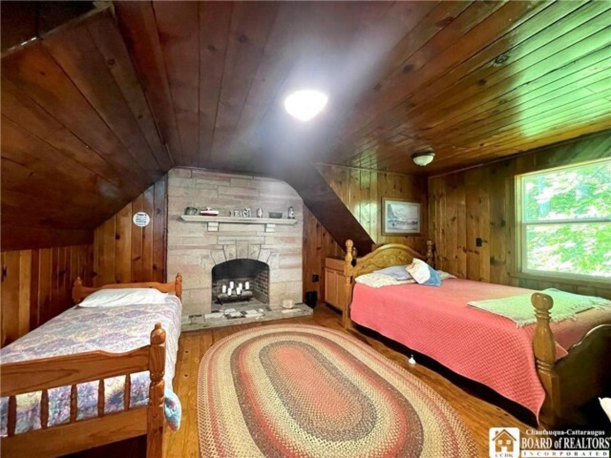 Picture of Home For Sale in Ripley, New York, United States