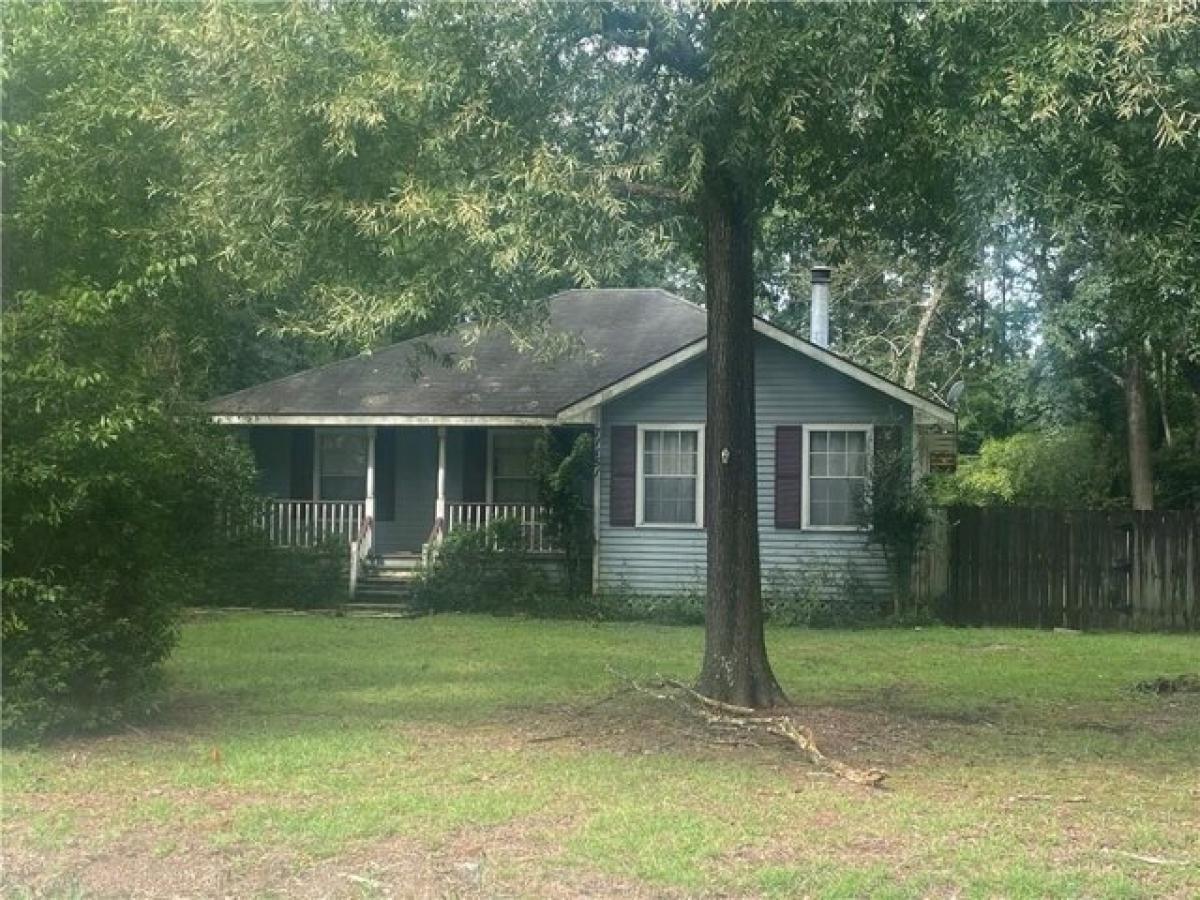 Picture of Home For Sale in Covington, Louisiana, United States