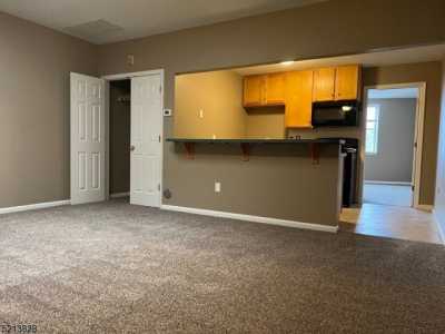 Apartment For Rent in 