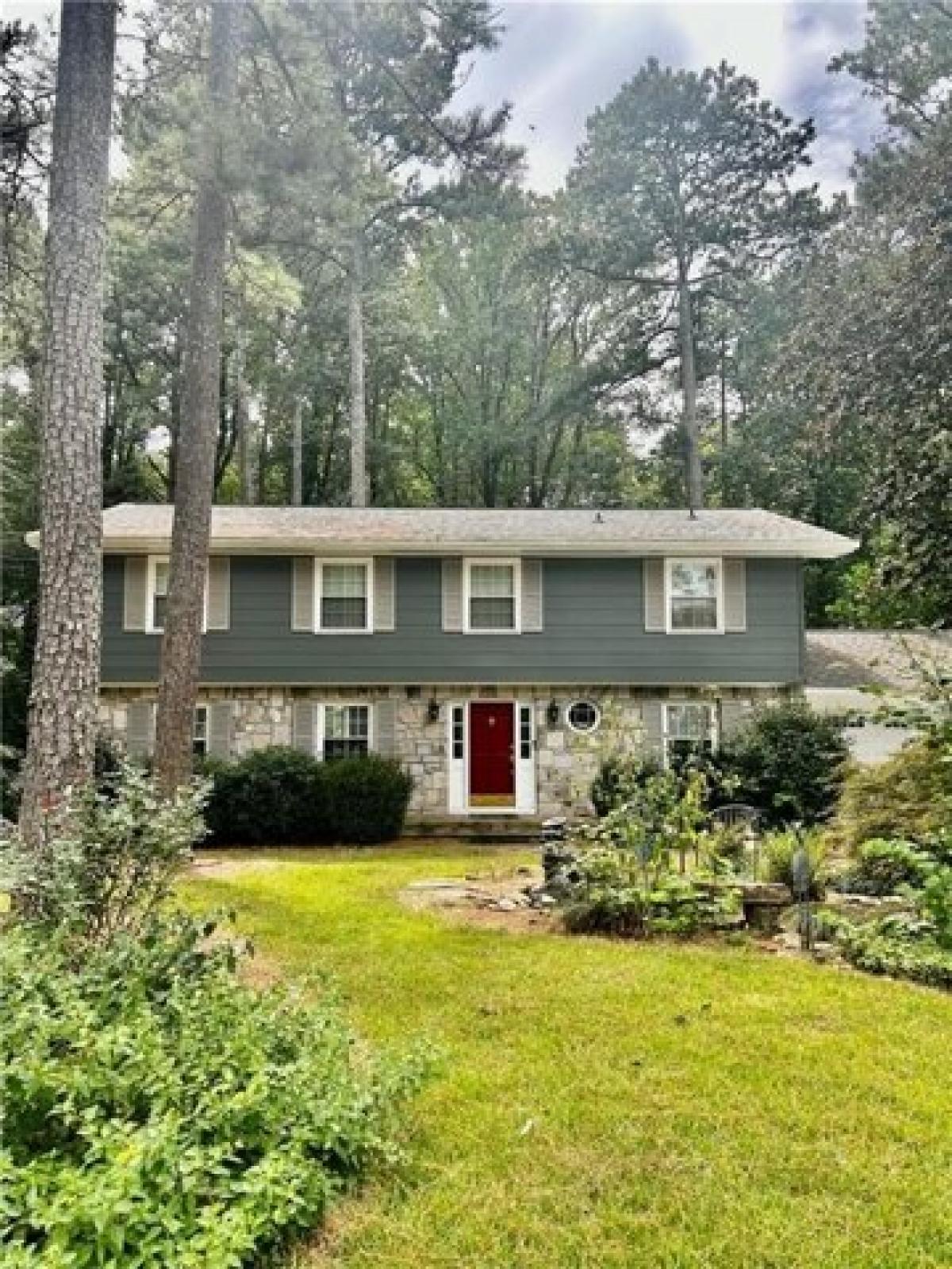 Picture of Home For Sale in Dunwoody, Georgia, United States