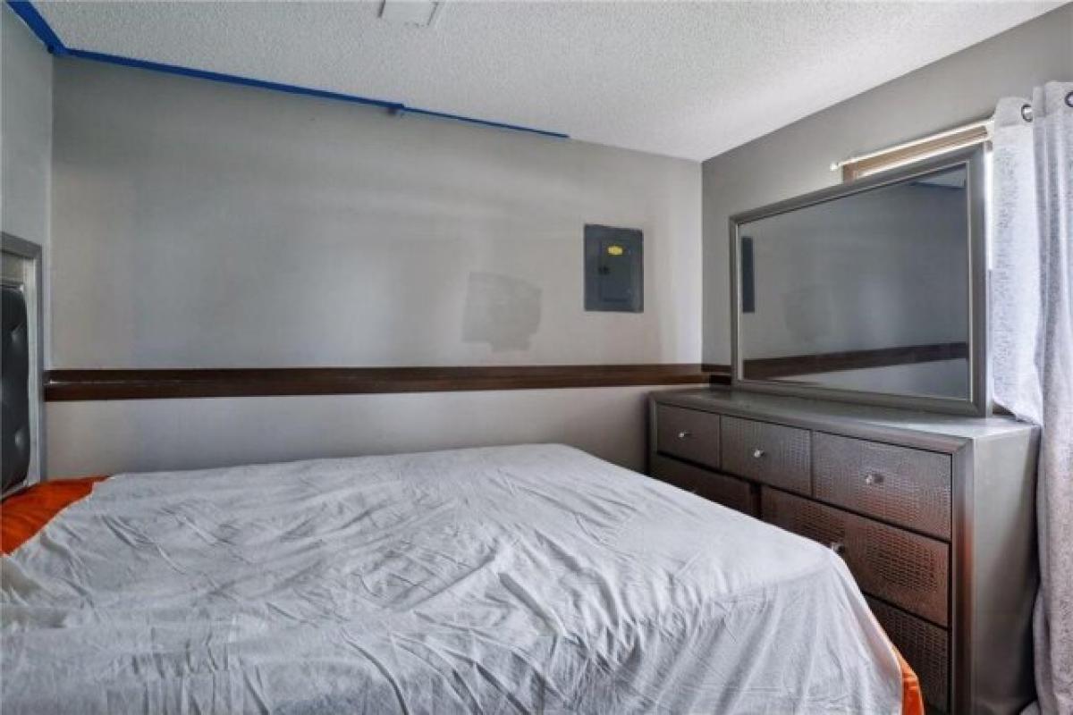 Picture of Home For Sale in Shakopee, Minnesota, United States