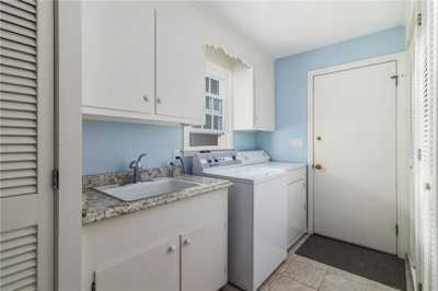 Home For Sale in South Kingstown, Rhode Island