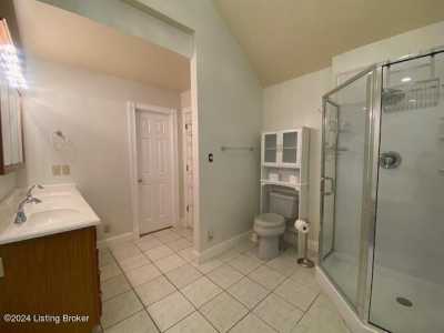 Home For Sale in Coxs Creek, Kentucky