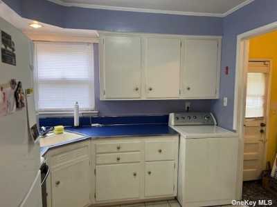 Home For Sale in Valley Stream, New York