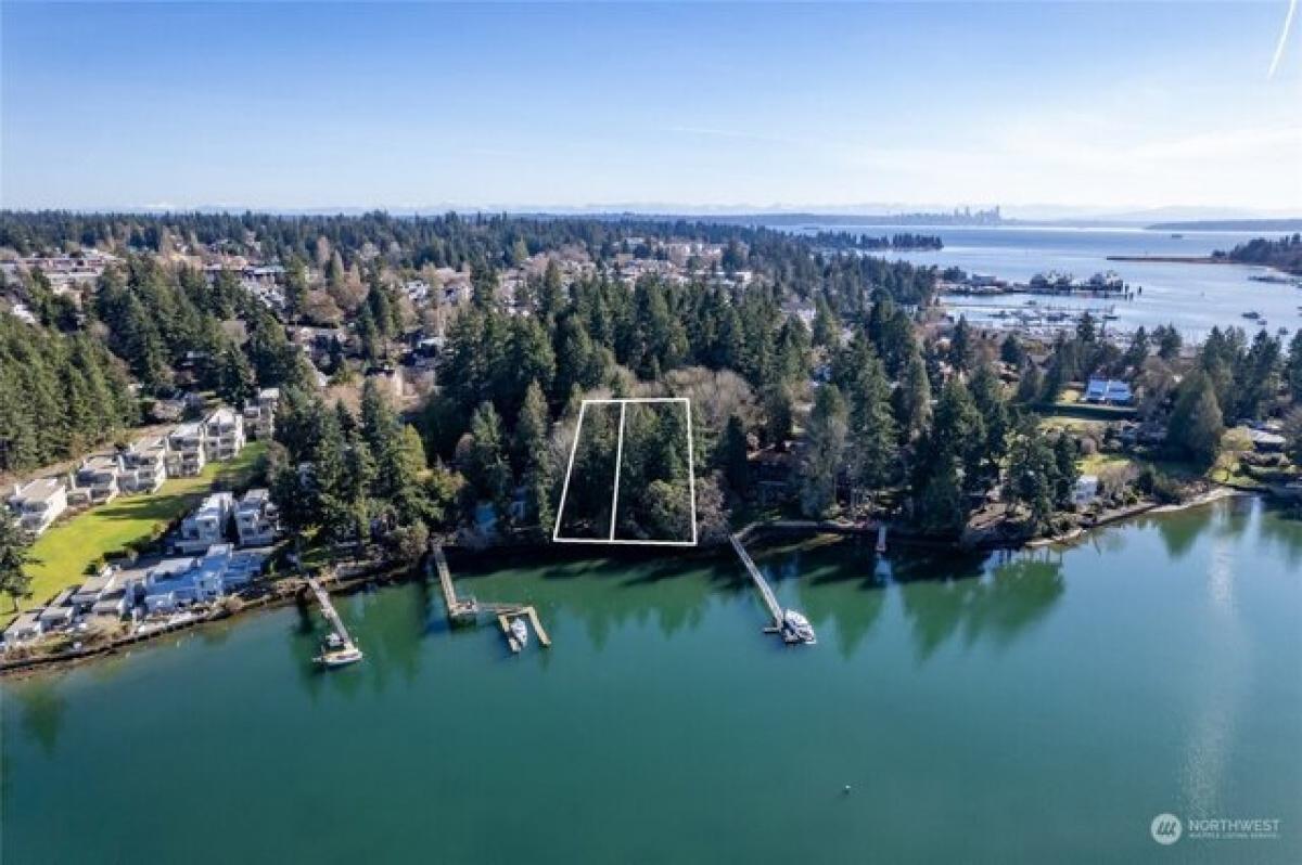 Picture of Residential Land For Sale in Bainbridge Island, Washington, United States