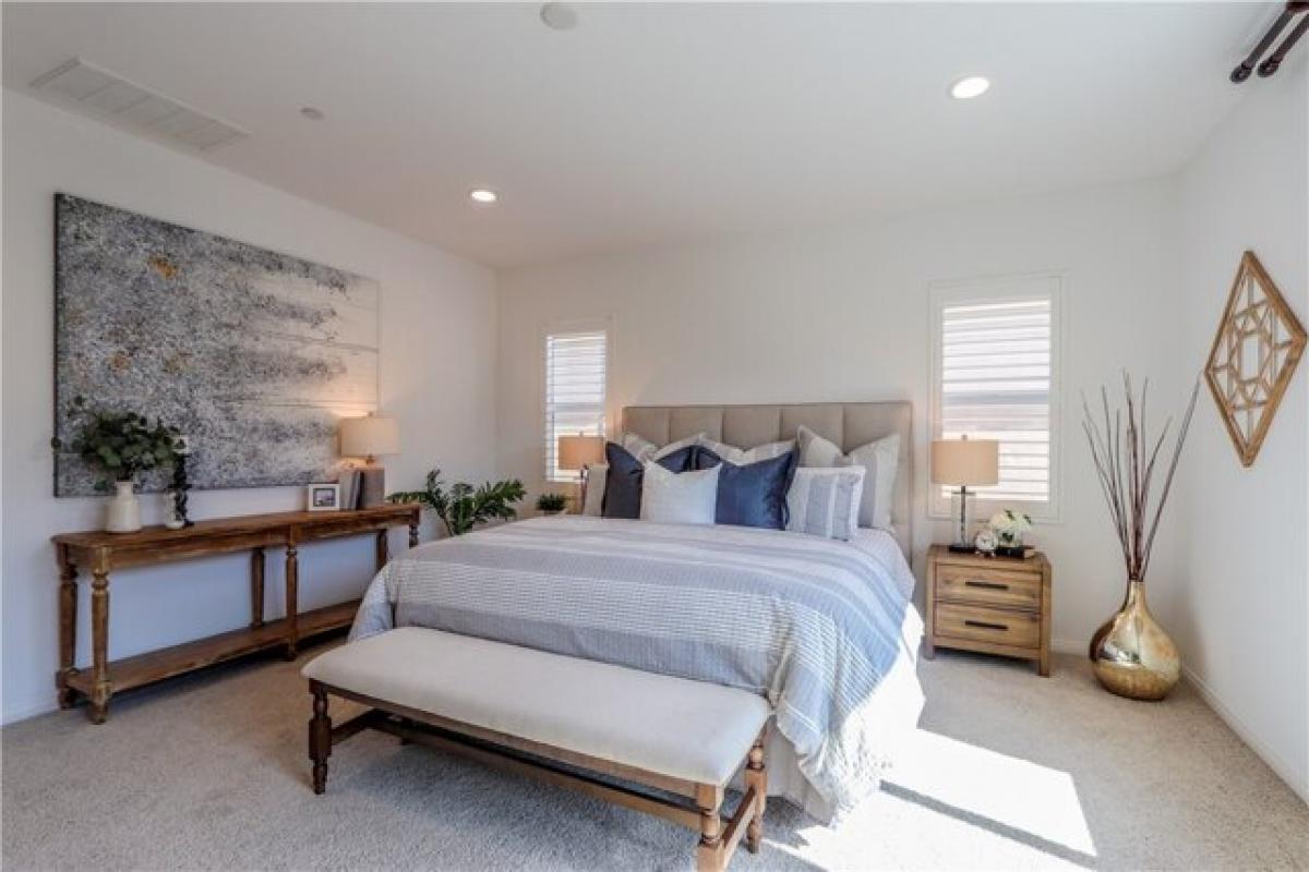 Picture of Home For Sale in Chino, California, United States