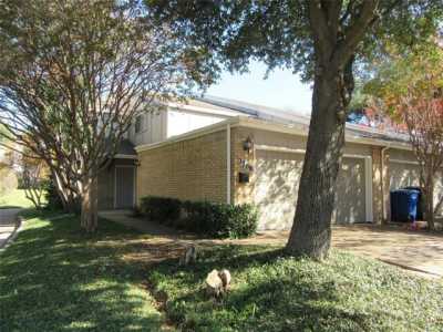 Home For Rent in Carrollton, Texas