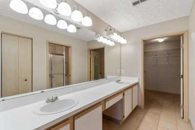 Home For Sale in Hilliard, Ohio