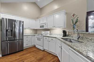 Home For Sale in Cordova, Tennessee