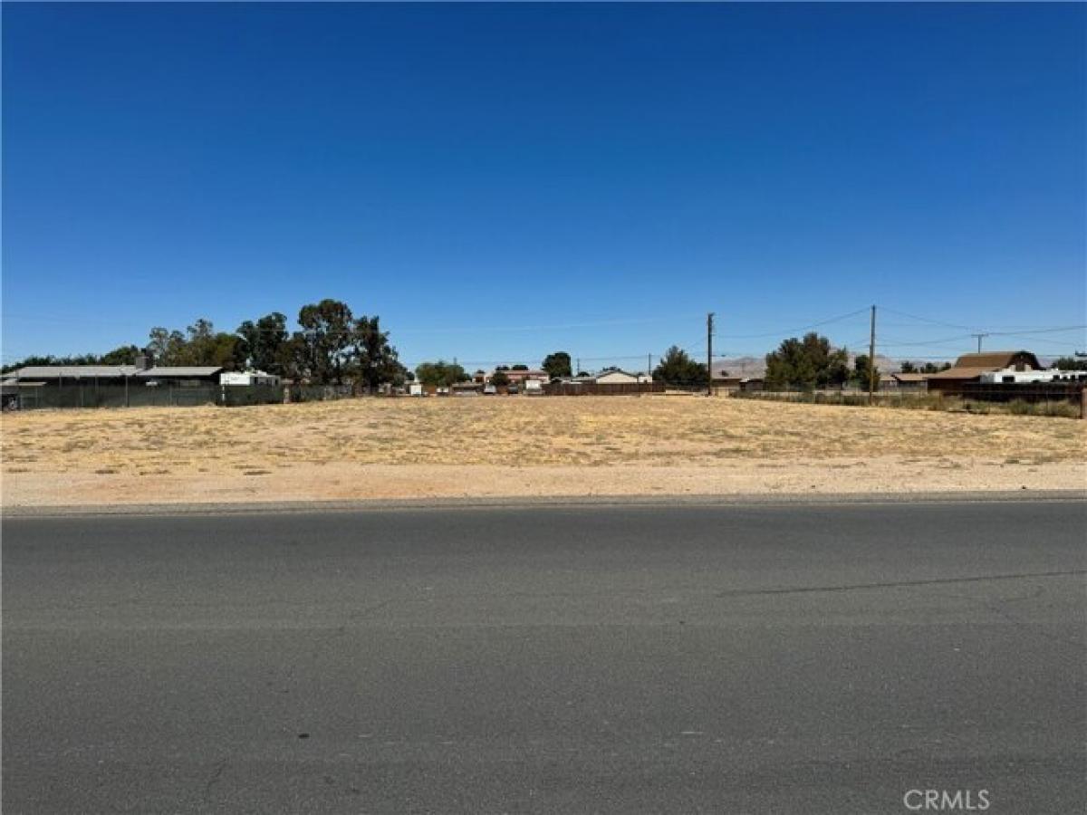 Picture of Residential Land For Sale in Victorville, California, United States