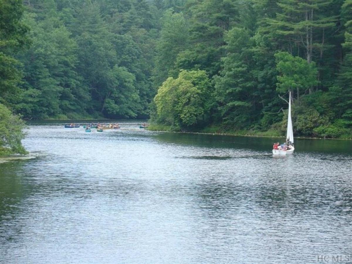 Picture of Residential Land For Rent in Sapphire, North Carolina, United States