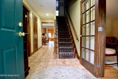 Home For Sale in Saratoga Springs, New York