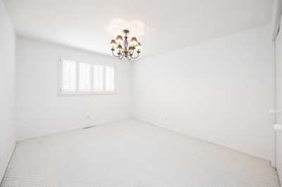 Home For Sale in Collinsville, Illinois