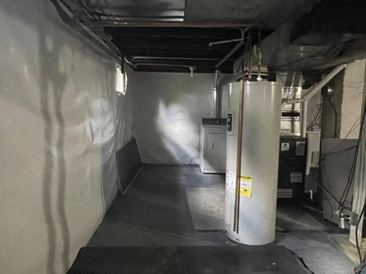 Picture of Home For Sale in Duluth, Minnesota, United States