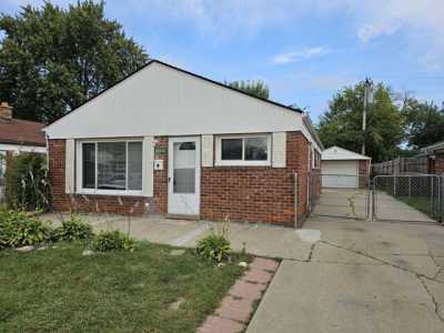 Home For Rent in Roseville, Michigan