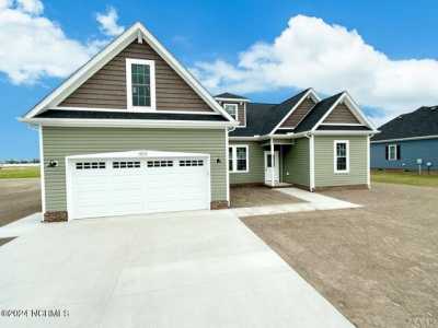 Home For Sale in Elizabeth City, North Carolina
