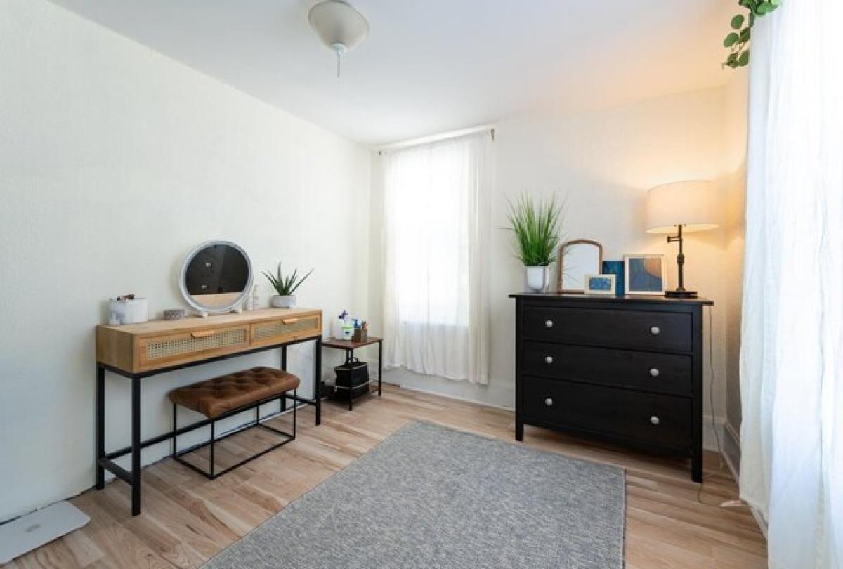 Picture of Home For Sale in Nashua, New Hampshire, United States