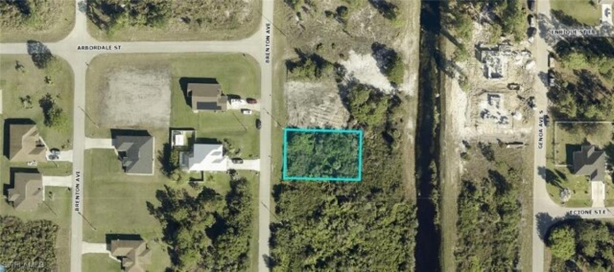 Picture of Residential Land For Rent in Lehigh Acres, Florida, United States