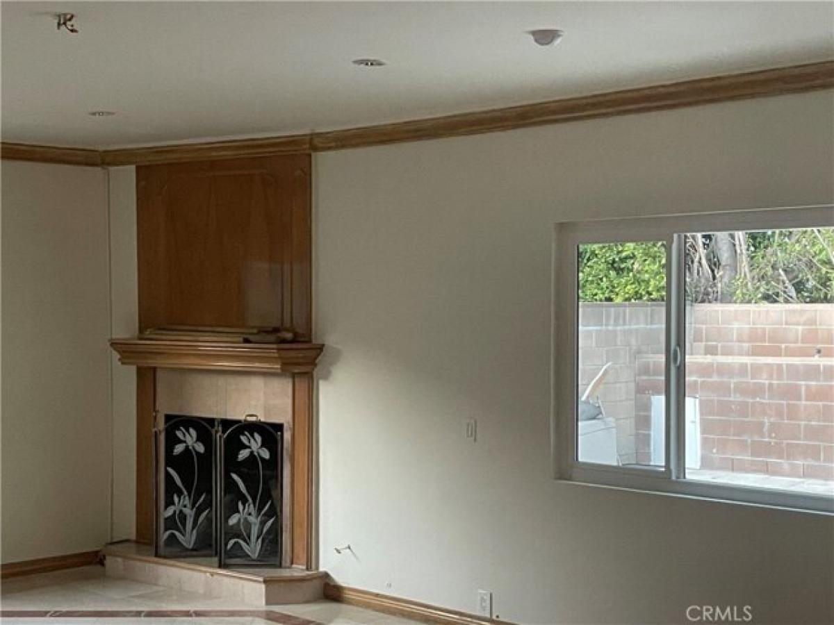 Picture of Home For Rent in Encino, California, United States