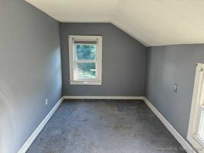 Home For Sale in Wallingford, Connecticut