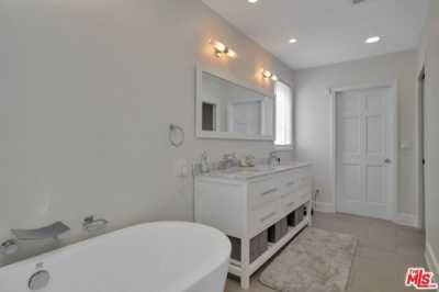 Home For Rent in West Hollywood, California