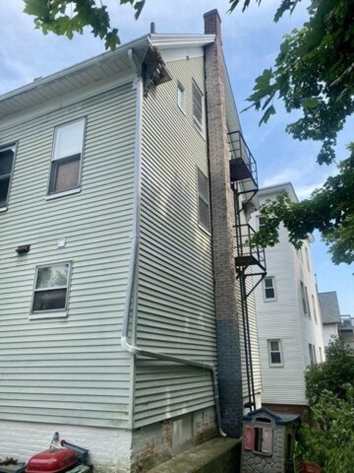 Picture of Home For Sale in Gardner, Massachusetts, United States