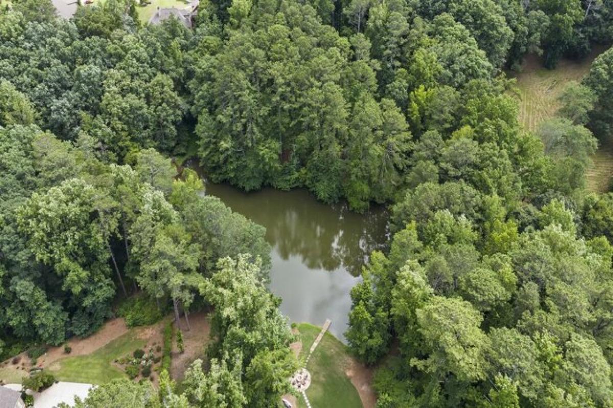 Picture of Residential Land For Sale in Woodstock, Georgia, United States