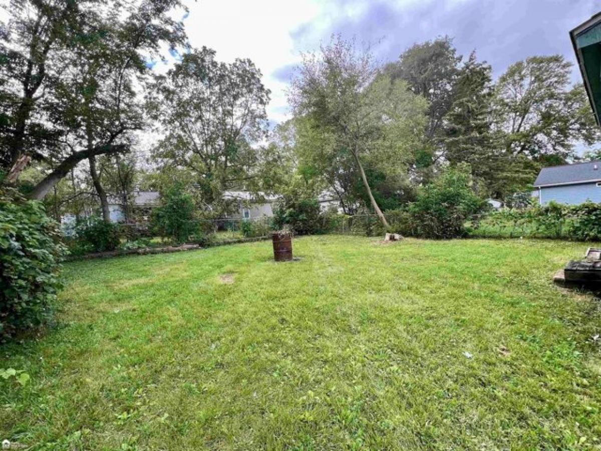 Picture of Home For Sale in Burton, Michigan, United States