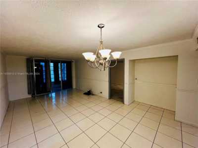 Home For Rent in Lauderdale Lakes, Florida