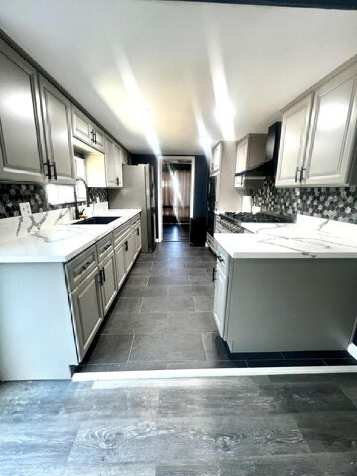 Picture of Home For Sale in Rosamond, California, United States