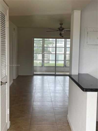 Home For Rent in Sunrise, Florida