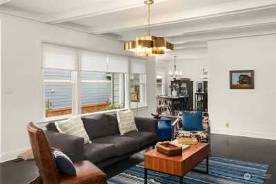 Home For Rent in Renton, Washington