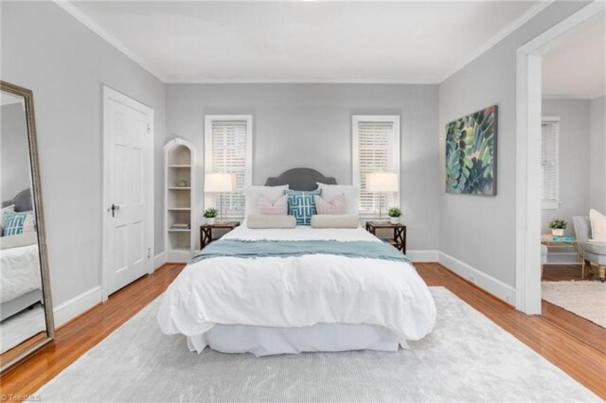 Picture of Home For Sale in Greensboro, North Carolina, United States