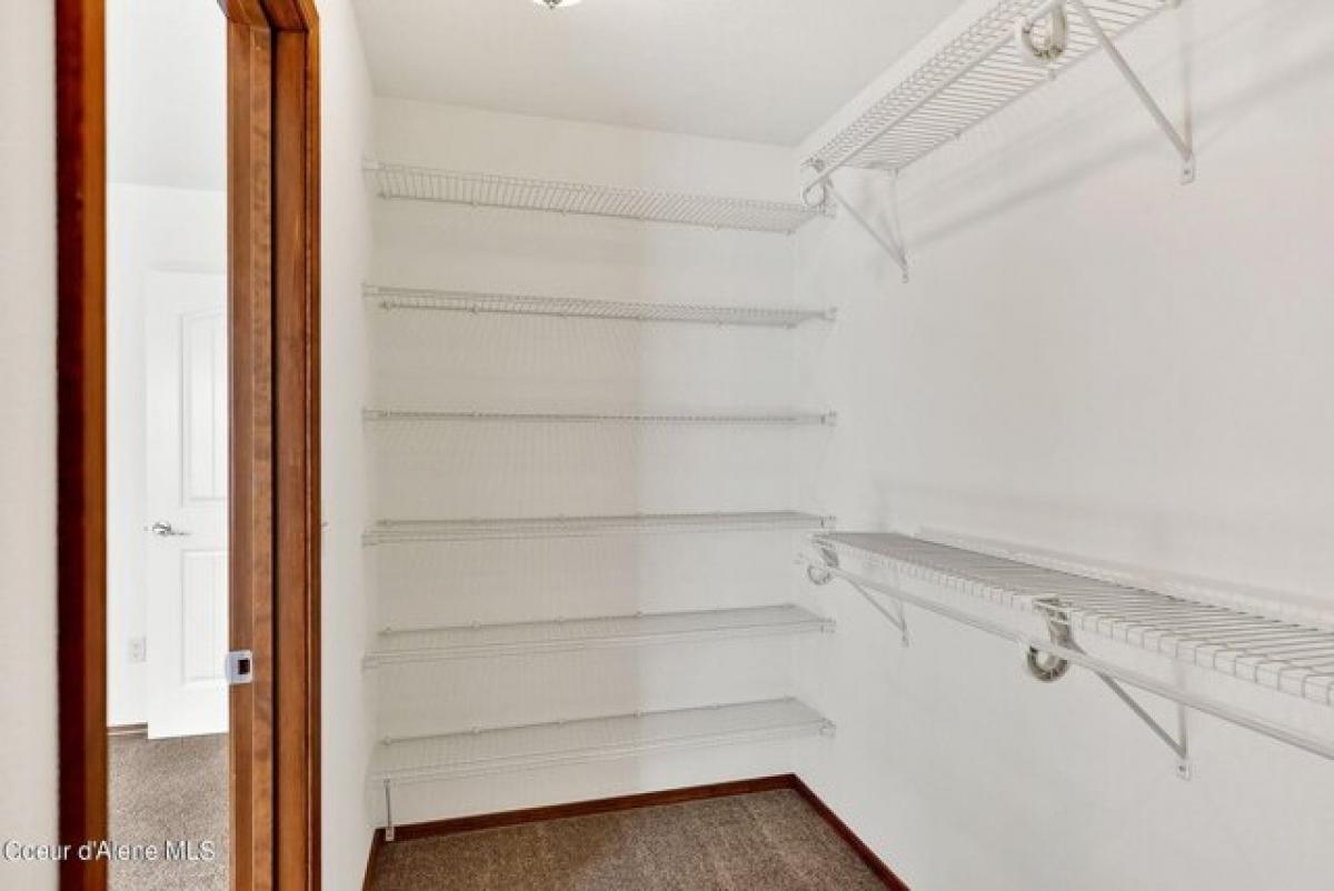 Picture of Home For Sale in Rathdrum, Idaho, United States