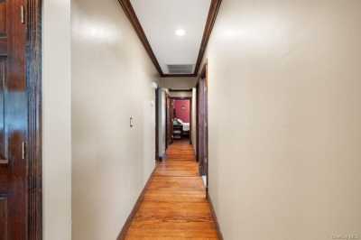 Home For Sale in North Bellmore, New York