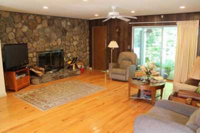 Home For Sale in Lincoln, New Hampshire