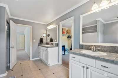 Home For Sale in Mount Vernon, Washington