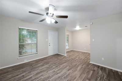 Home For Rent in Arlington, Texas