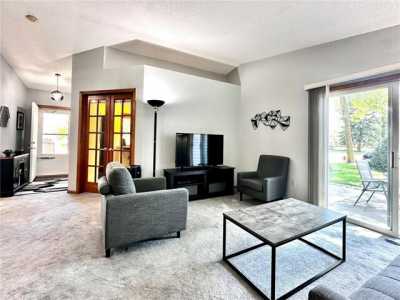 Home For Sale in Vadnais Heights, Minnesota