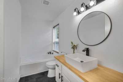 Home For Sale in Hayden, Idaho