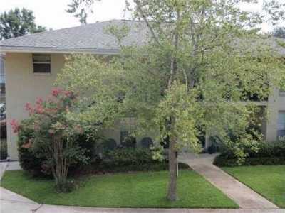 Apartment For Rent in