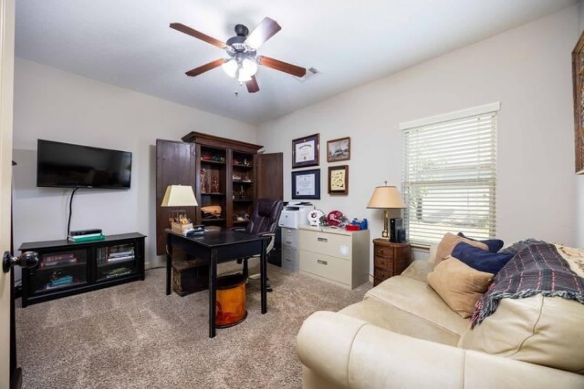 Picture of Home For Sale in Fort Mitchell, Alabama, United States