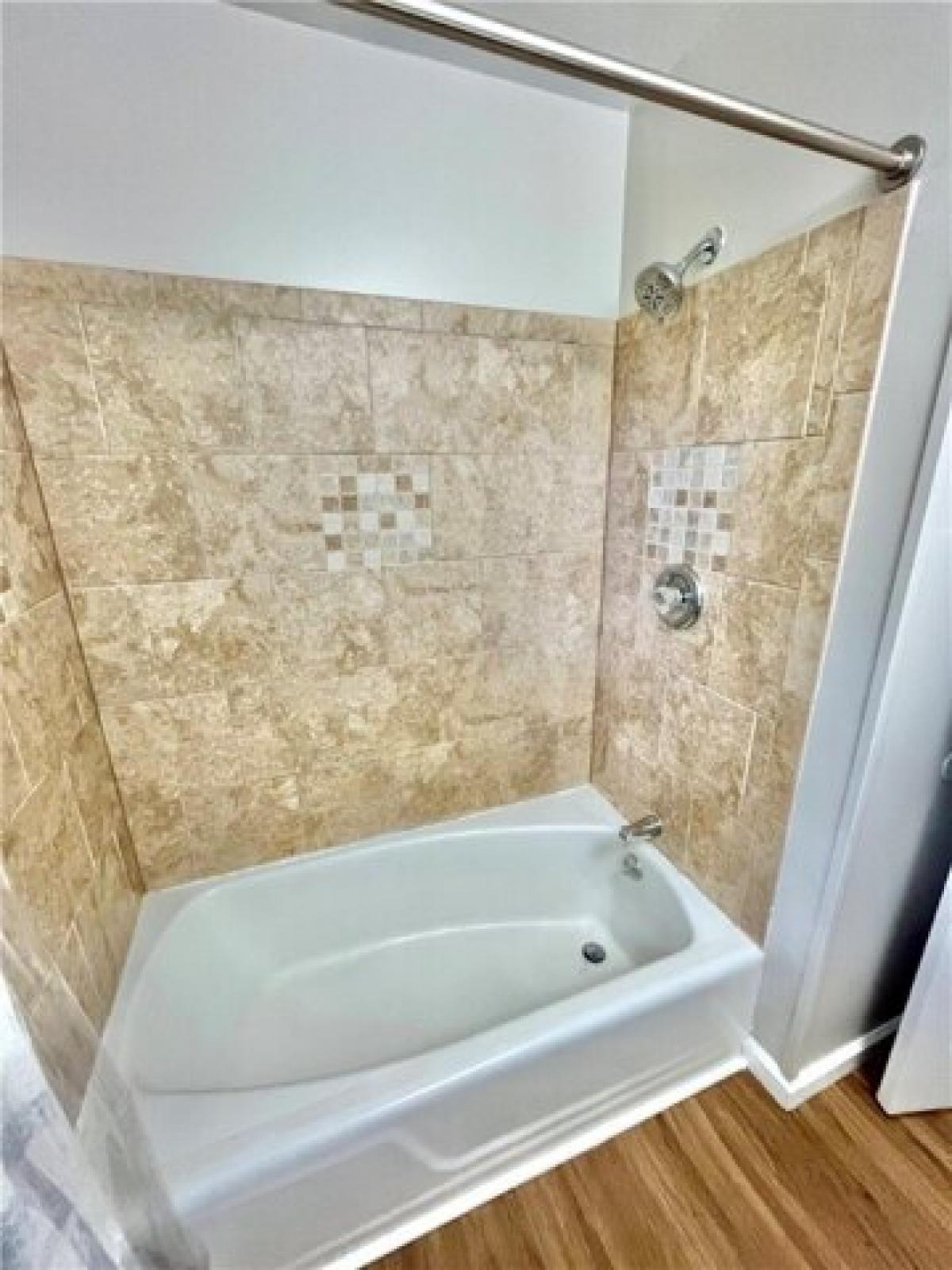 Picture of Home For Sale in Anderson, South Carolina, United States