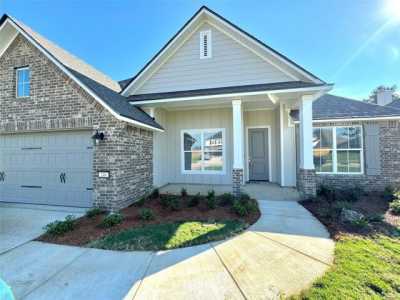 Home For Sale in Bossier City, Louisiana