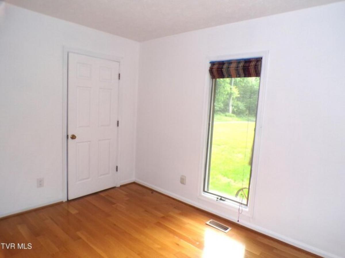 Picture of Home For Sale in Boyce, Virginia, United States