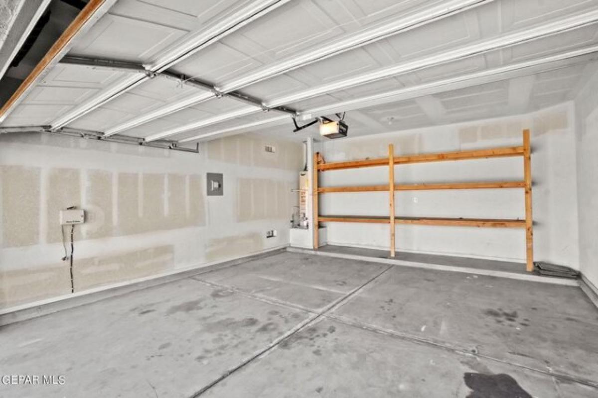 Picture of Home For Rent in Socorro, Texas, United States