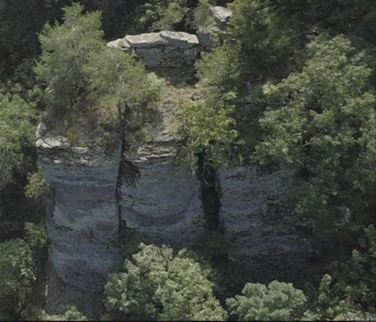 Picture of Residential Land For Sale in Heber Springs, Arkansas, United States